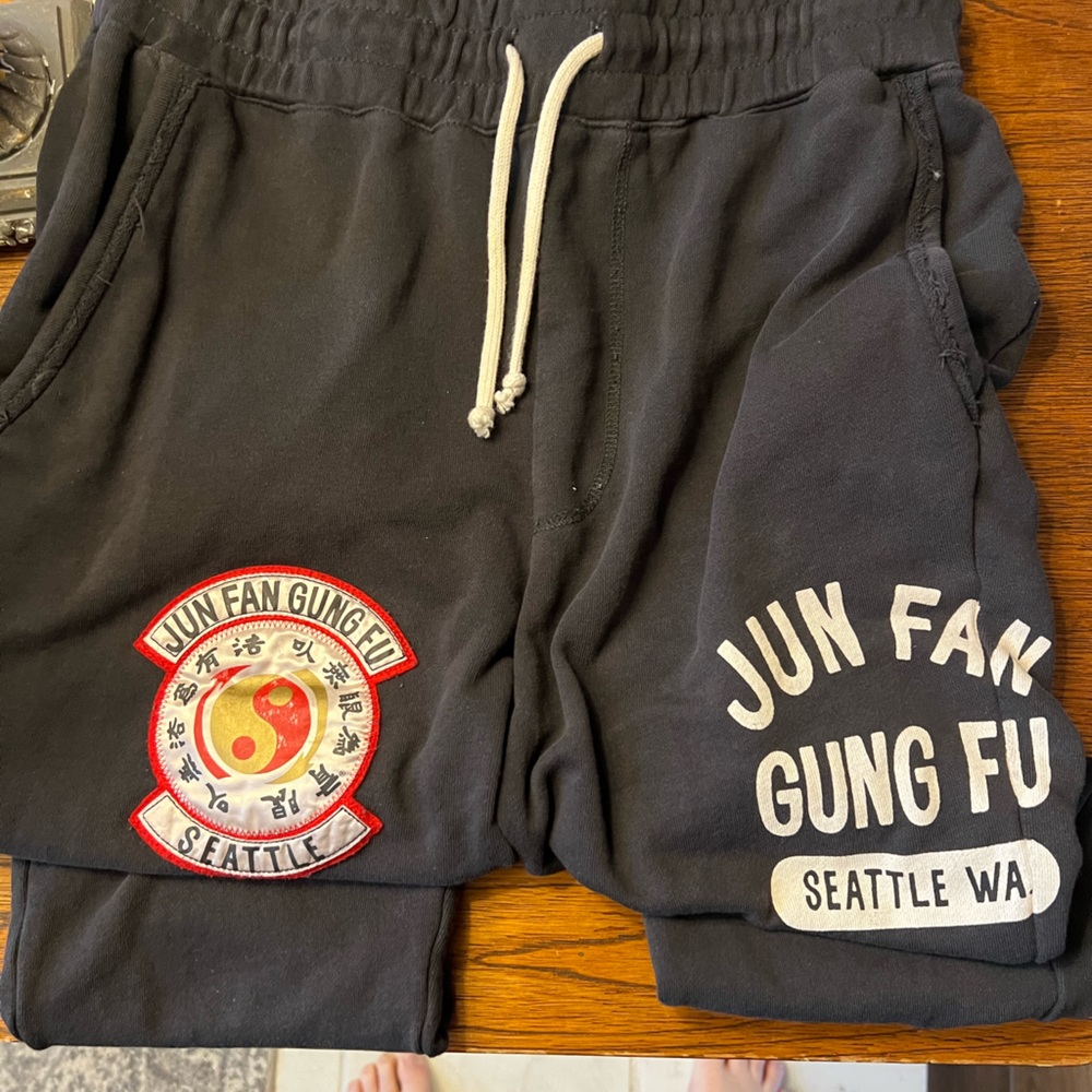 Bruce Lee sweatpants by roots of fight size S